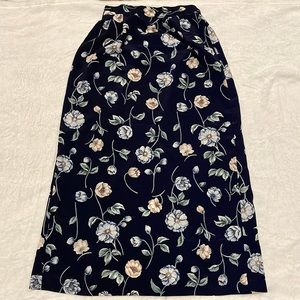 Bentley medium floral skirt